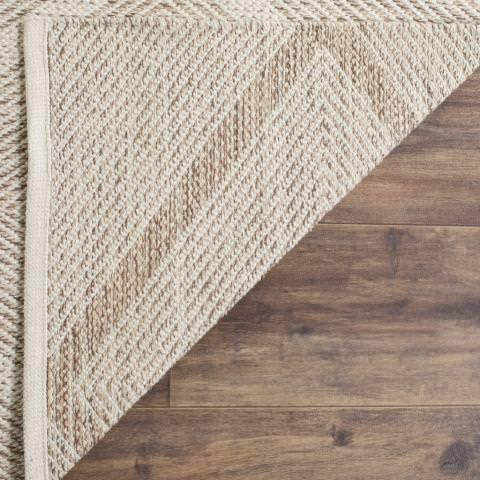 Safavieh Montauk MTK821E Beige Area Rug - Image 3
