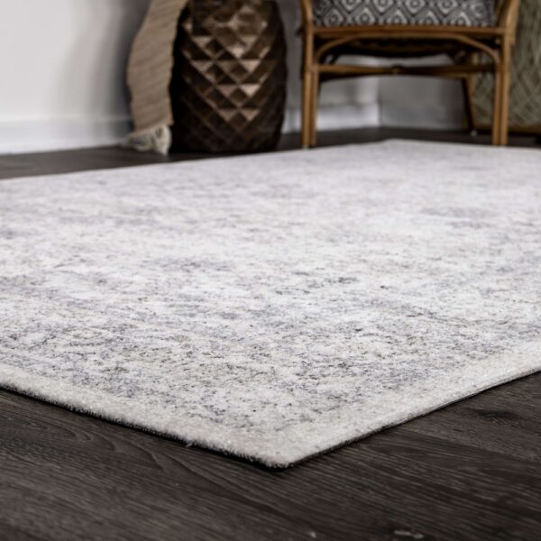 Orian Bali Hinting Hibiscus White Area Rug - Image 3